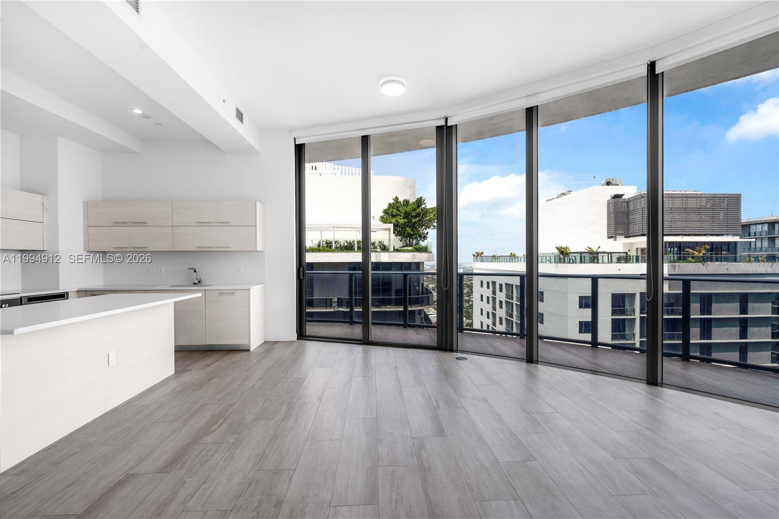 45 Southwest 9th Street, Unit 4708 Miami, FL 33130 - Photo 3 of 51