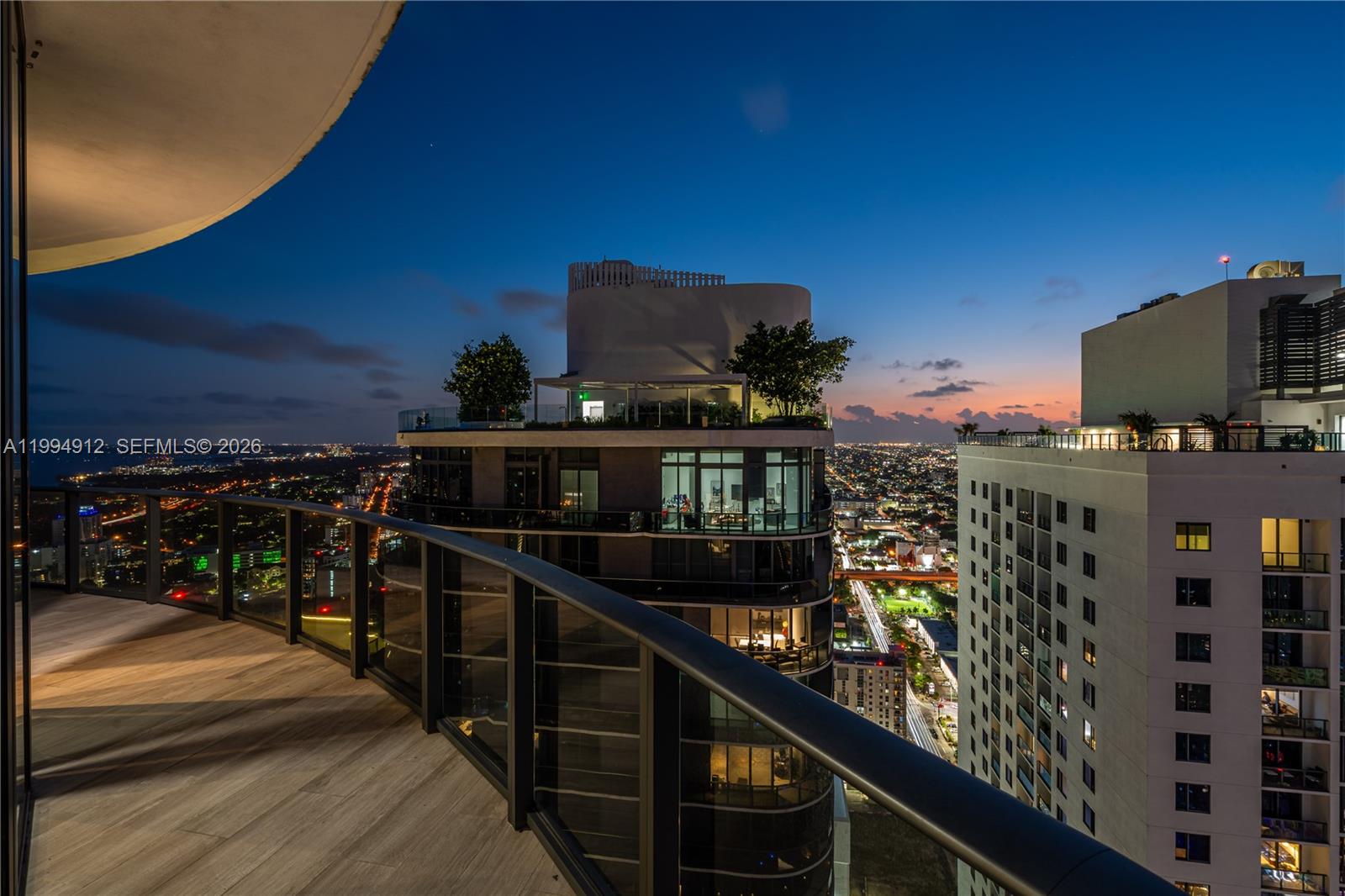 45 Southwest 9th Street, Unit 4708 Miami, FL 33130 - Photo 40 of 51