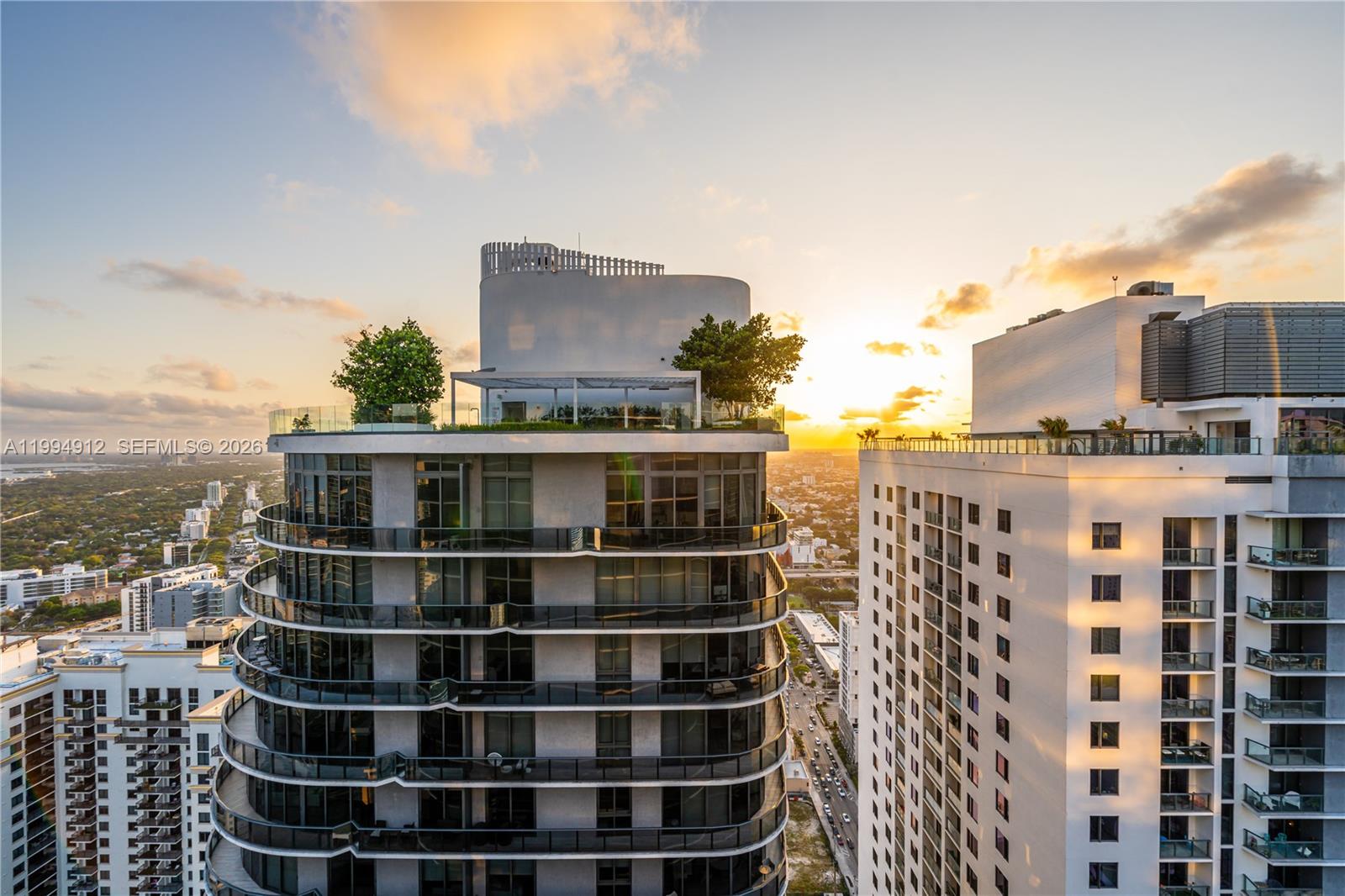 45 Southwest 9th Street, Unit 4708 Miami, FL 33130 - Photo 48 of 51