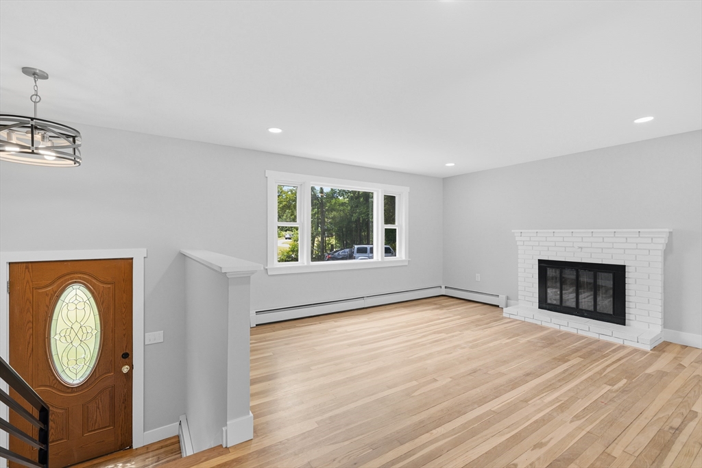 159 Walnut Street Halifax, MA 02338 - Photo 6 of 41