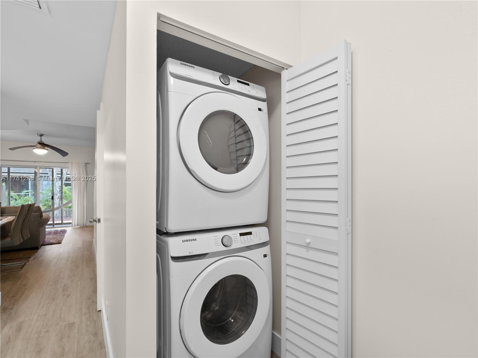 3313 Cabaret Lane Margate, FL 33063 - Photo 14 of 24