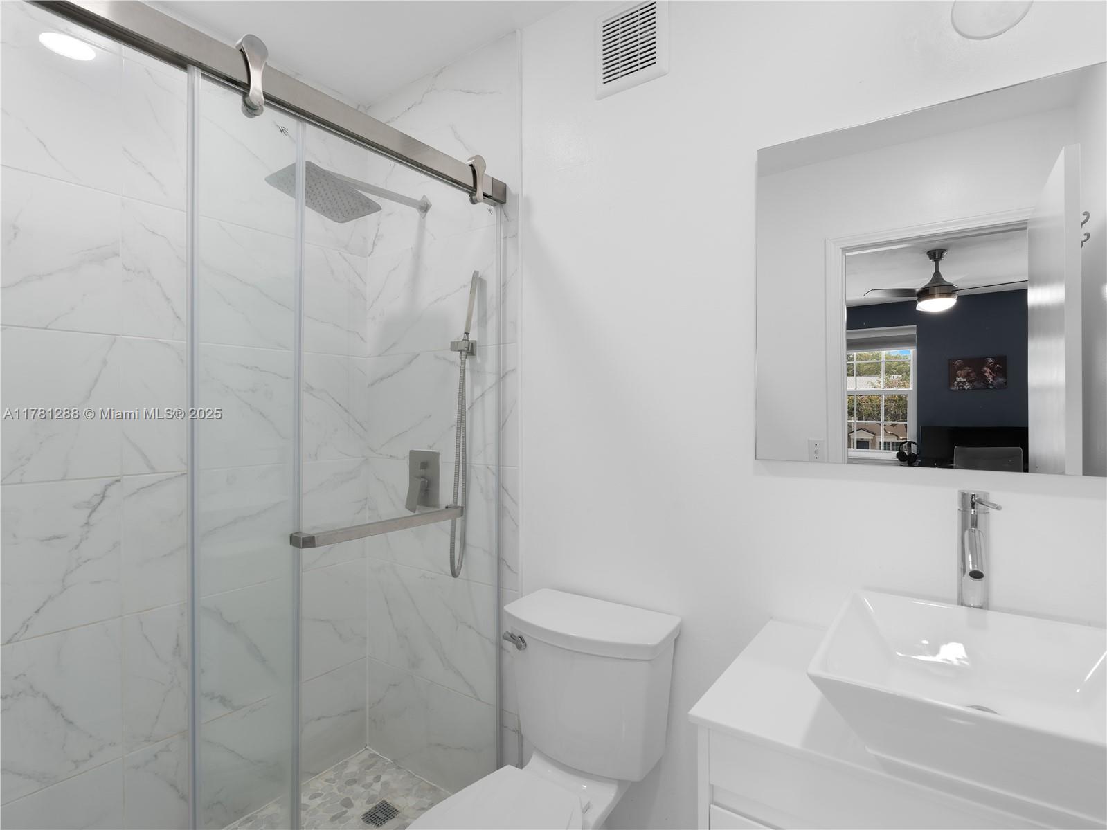 3313 Cabaret Lane Margate, FL 33063 - Photo 22 of 24