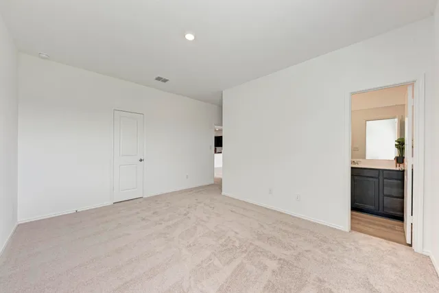 $1,695 | 526 Thunderstorm Avenue, Lockhart, TX 78644