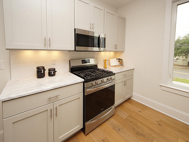 213 Line Street Charleston, SC 29403 - Photo 16 of 83 12