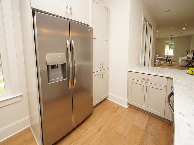 213 Line Street Charleston, SC 29403 - Photo 18 of 83 14