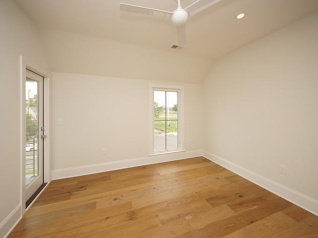 213 Line Street Charleston, SC 29403 - Photo 29 of 83 26