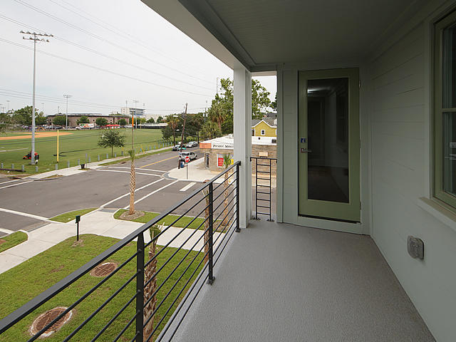 213 Line Street Charleston, SC 29403 - Photo 30 of 83 28
