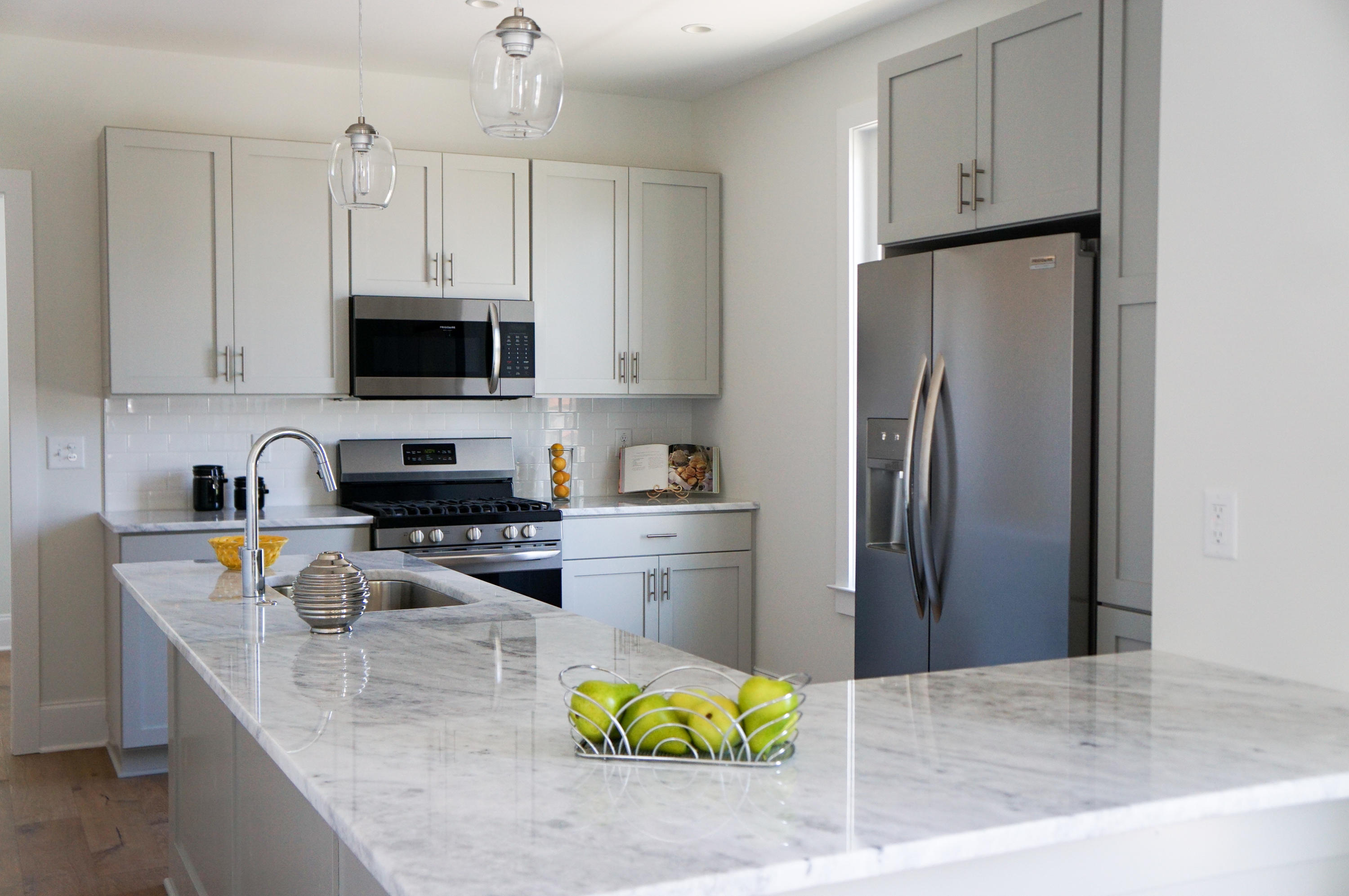 213 Line Street Charleston, SC 29403 - Photo 4 of 83 DSC04300