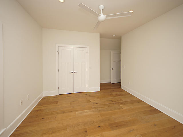 213 Line Street Charleston, SC 29403 - Photo 33 of 83 30
