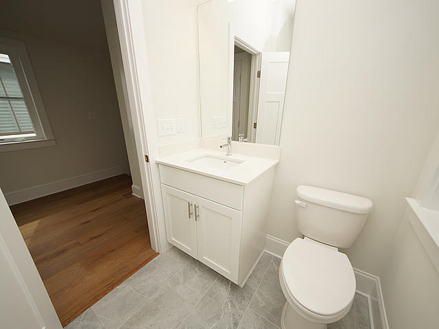 213 Line Street Charleston, SC 29403 - Photo 34 of 83 31