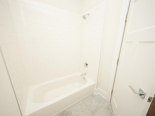 213 Line Street Charleston, SC 29403 - Photo 35 of 83 32