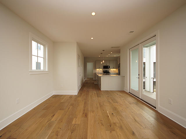213 Line Street Charleston, SC 29403 - Photo 53 of 83 07