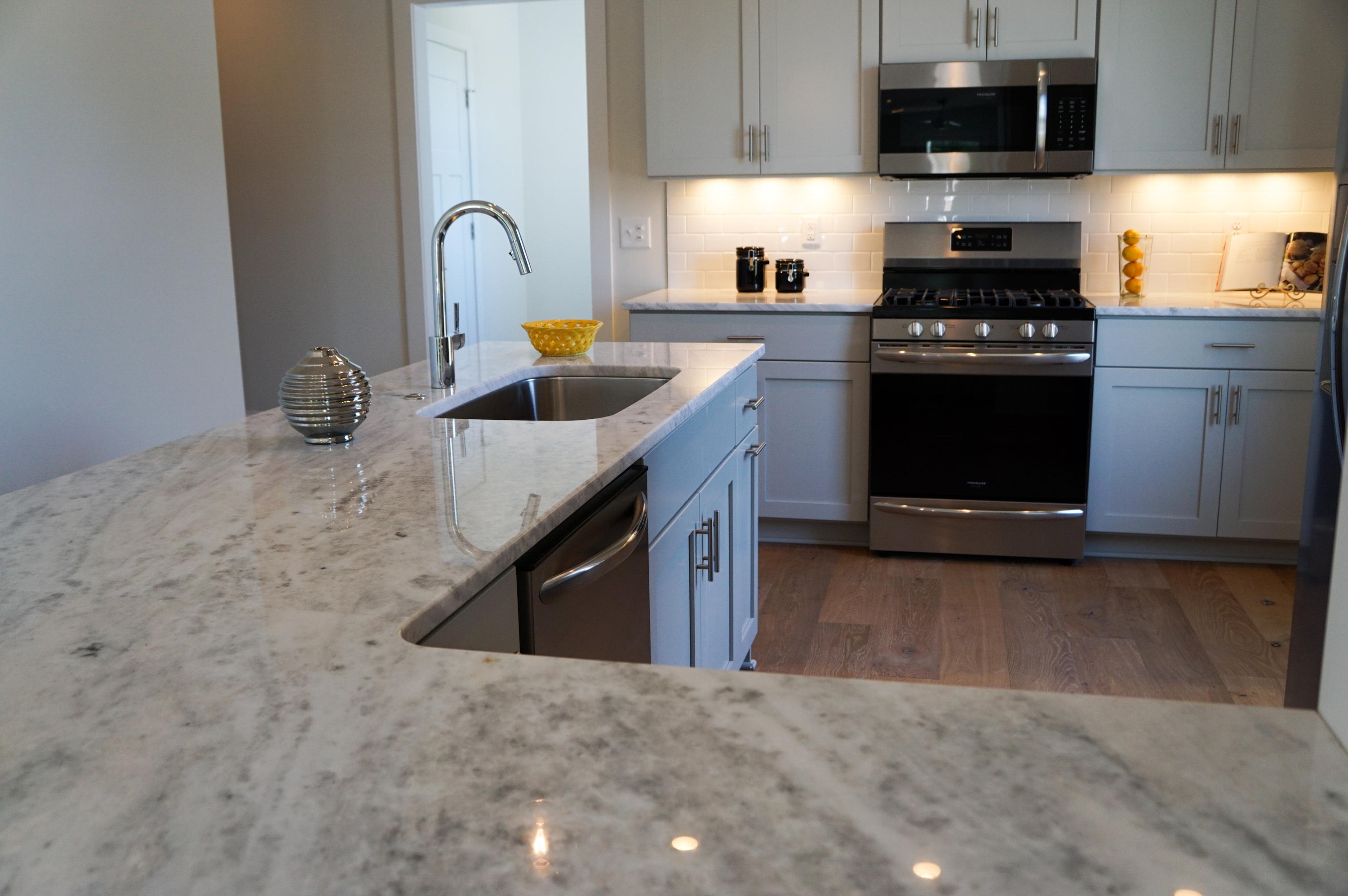 213 Line Street Charleston, SC 29403 - Photo 55 of 83 DSC04302
