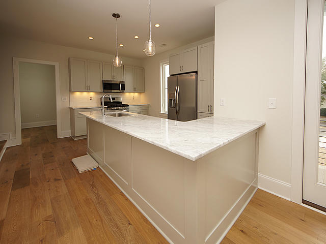 213 Line Street Charleston, SC 29403 - Photo 56 of 83 09