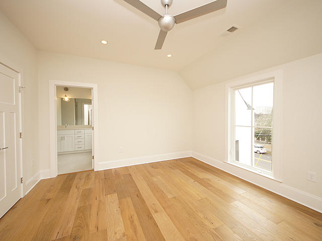 213 Line Street Charleston, SC 29403 - Photo 63 of 83 16
