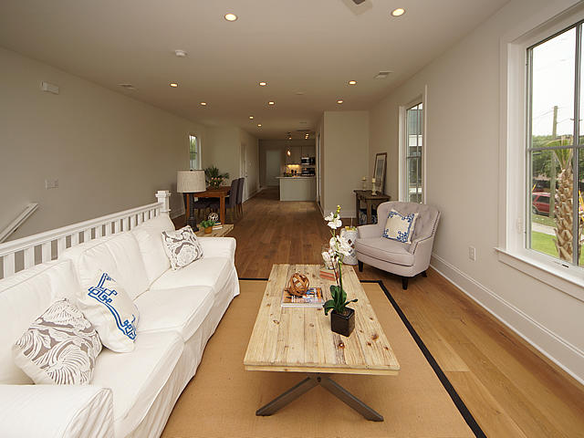213 Line Street Charleston, SC 29403 - Photo 8 of 83 06