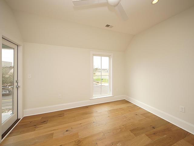 213 Line Street Charleston, SC 29403 - Photo 73 of 83 23