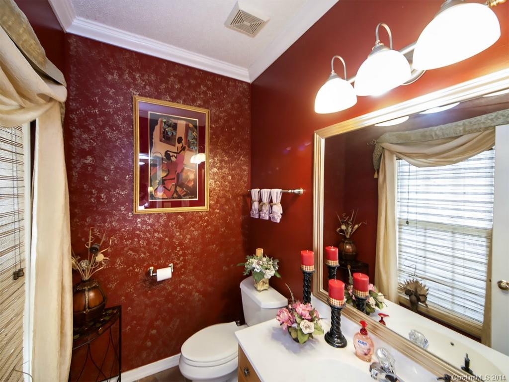 2602 Pimpernel Road Charlotte, NC 28213 - Photo 11 of 23 Gallery Image 11