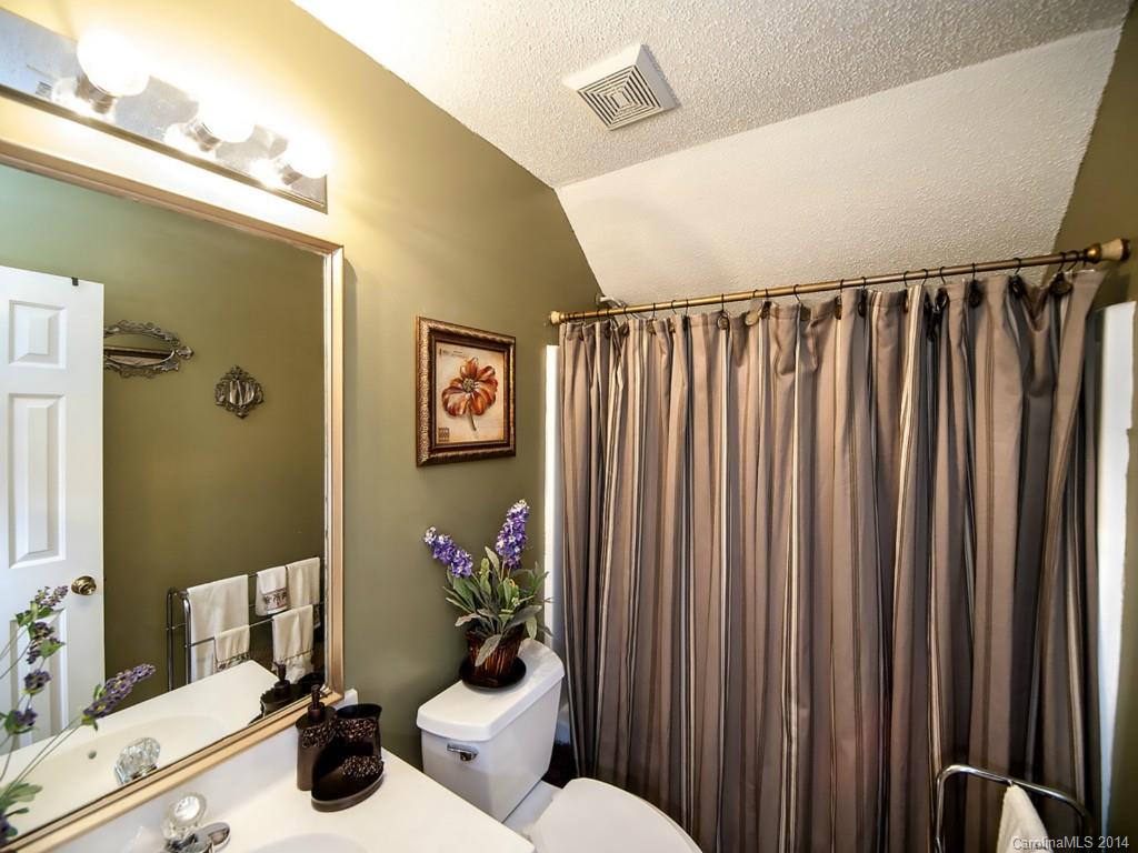 2602 Pimpernel Road Charlotte, NC 28213 - Photo 19 of 23 Gallery Image 19