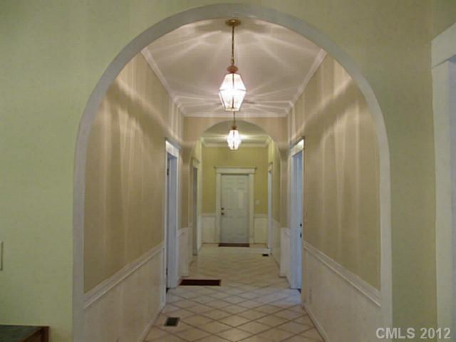 633 Concord Road Davidson, NC 28036 - Photo 3 of 16 Gallery Image 3
