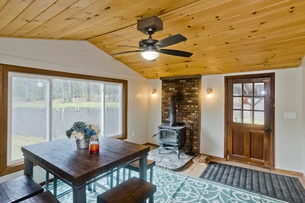 $329,900 | 85 City View Boulevard, Westfield, MA 01085