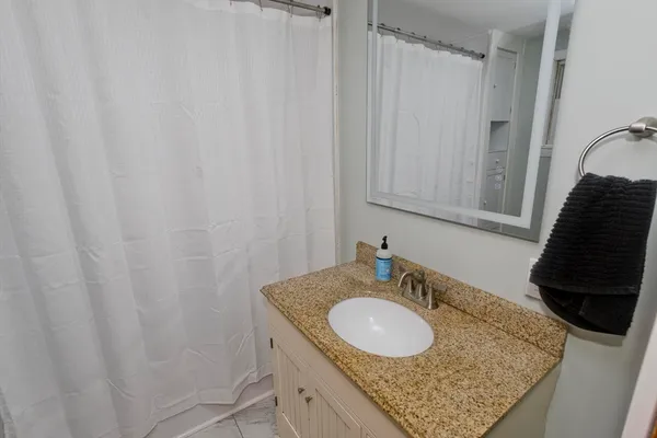 $329,900 | 85 City View Boulevard, Westfield, MA 01085