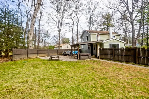 $329,900 | 85 City View Boulevard, Westfield, MA 01085