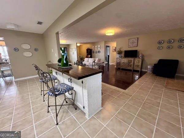 $369,900 | 83 Edward Kirkland Road, Hazlehurst, GA 31539