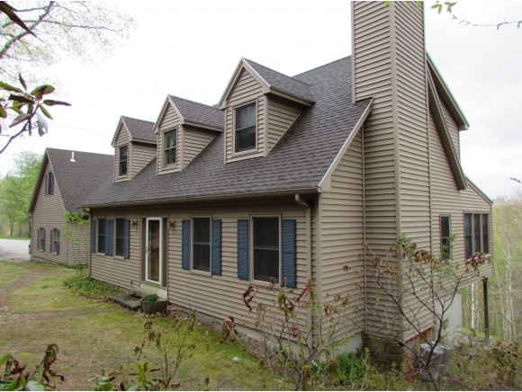 39 Ridgeview Lane New Boston, NH 03070 - Photo 2 of 34