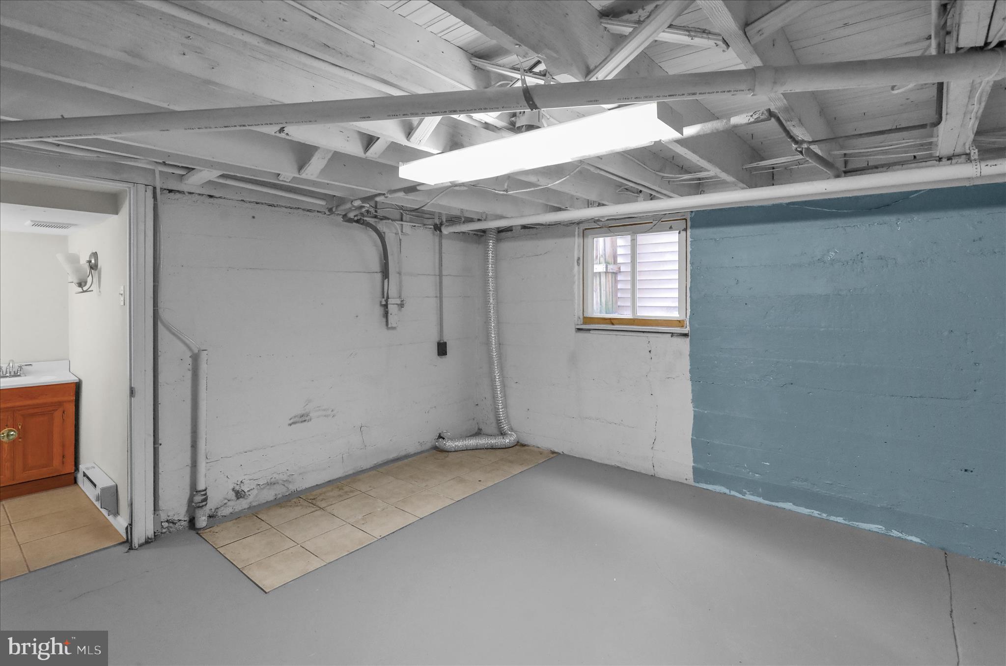 104 Carroll Street Reading, PA 19611 - Photo 33 of 33 360_0426