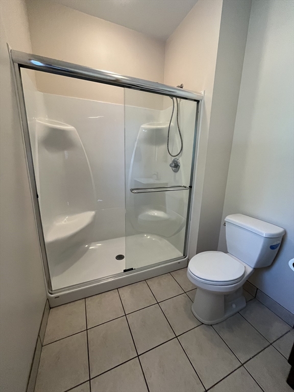 20 Gaspee Street Chicopee, MA 01013 - Photo 16 of 30