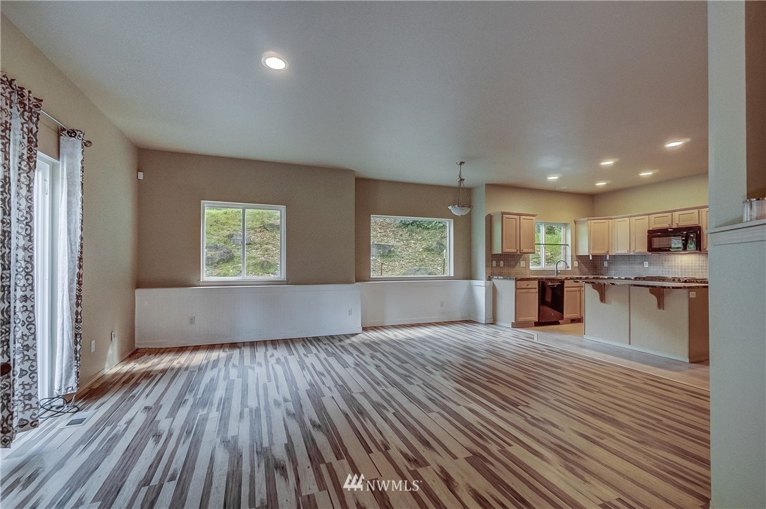 16423 Erickson Road Southwest Longbranch, WA 98351 - Photo 8 of 25