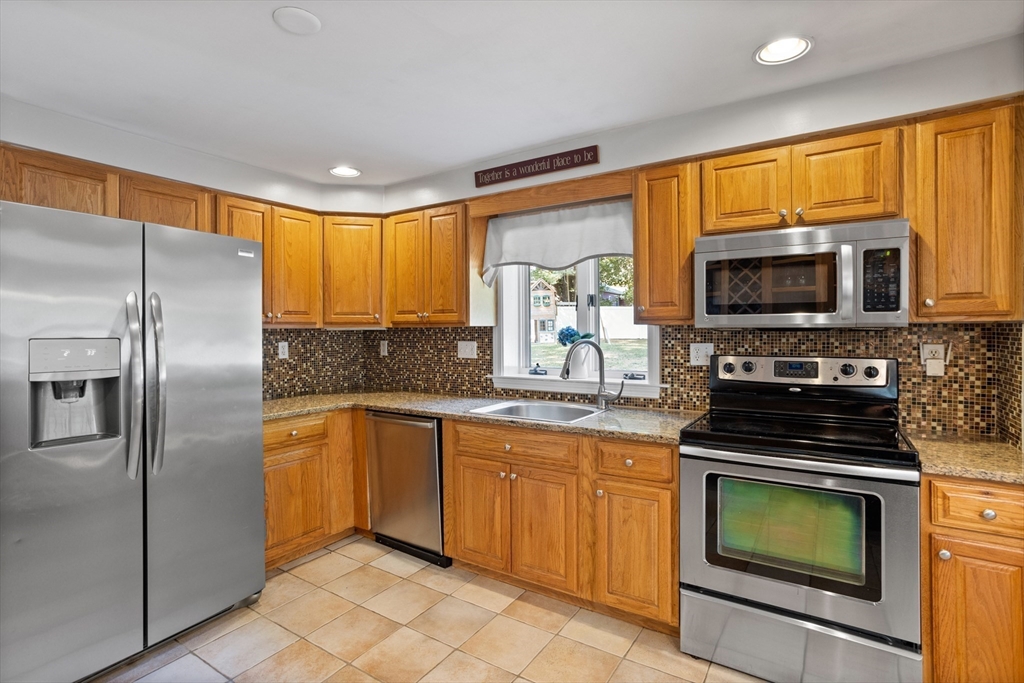 4 Powers Road Littleton, MA 01460 - Photo 11 of 42 Gallery Image 11
