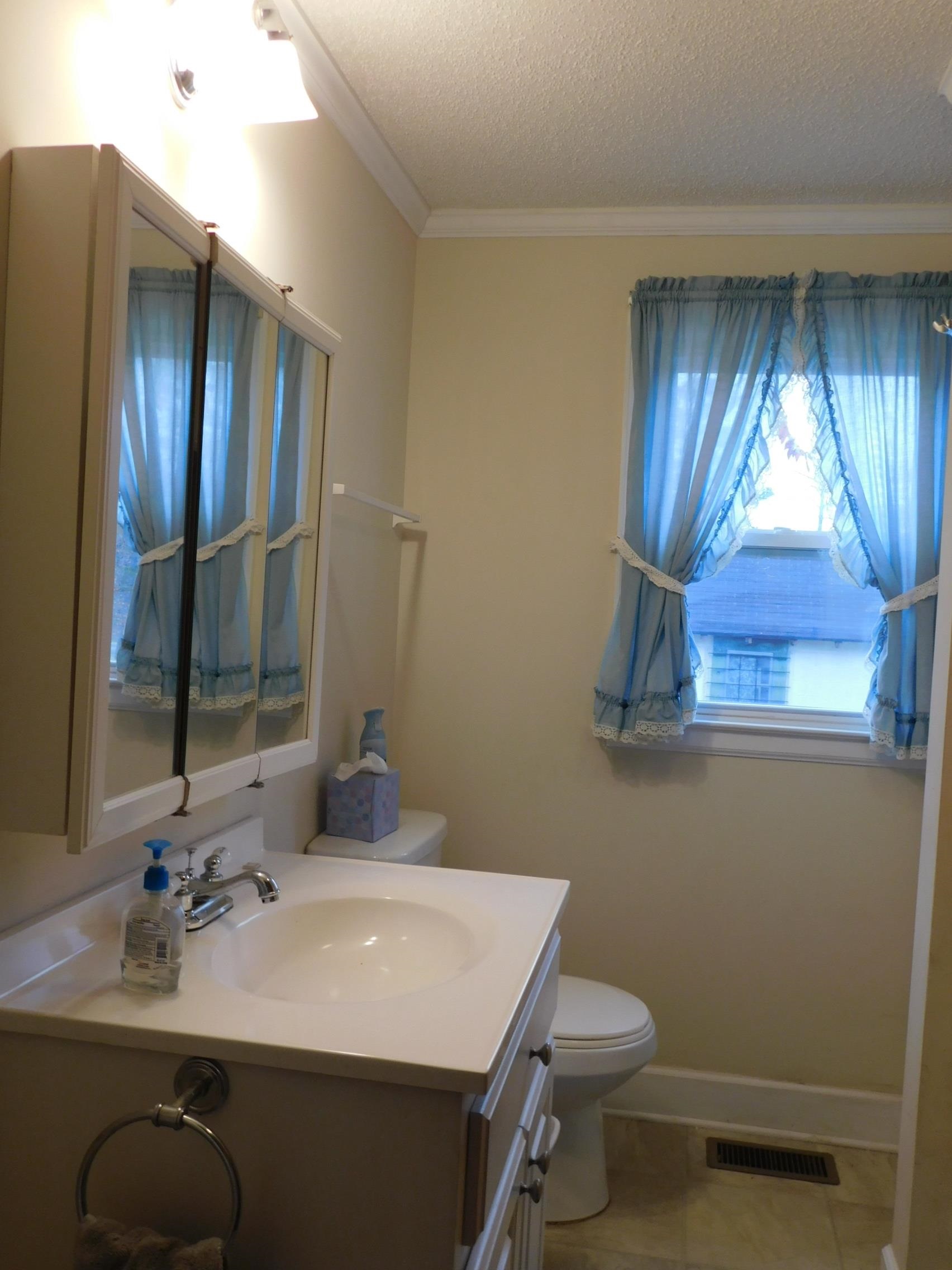 335 State Rd S-11-72 Gaffney, SC 29340 - Photo 13 of 32 Gallery Image 13