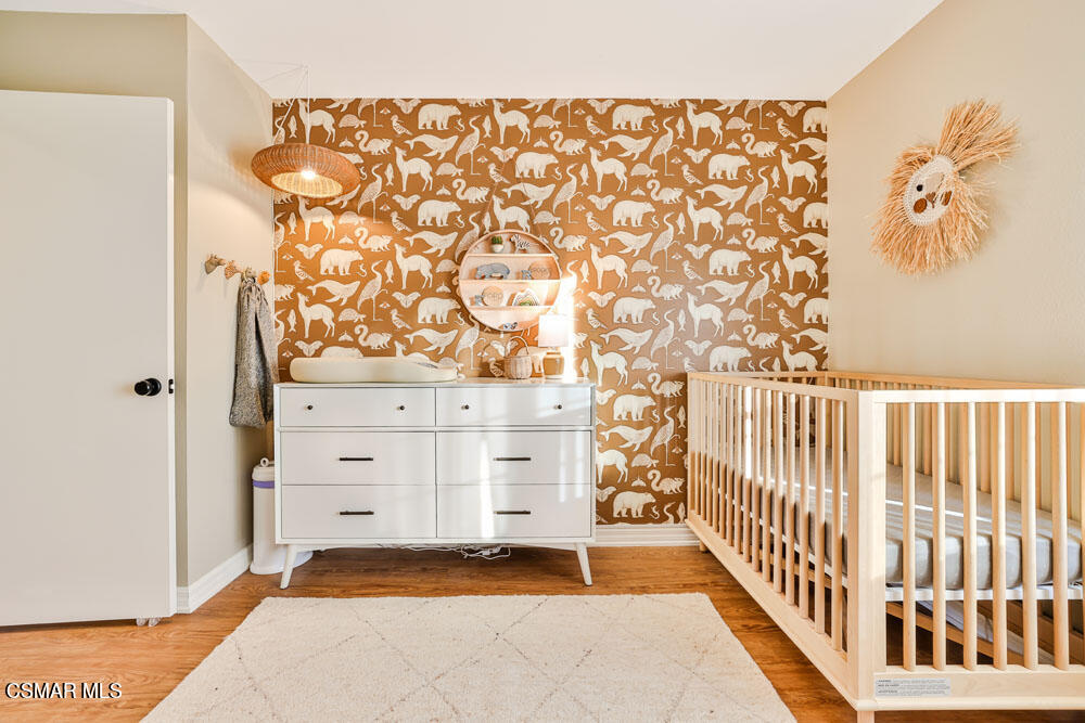 13777 Gunsmoke Road Moorpark, CA 93021 - Photo 18 of 42 a bedroom with a bed and a window