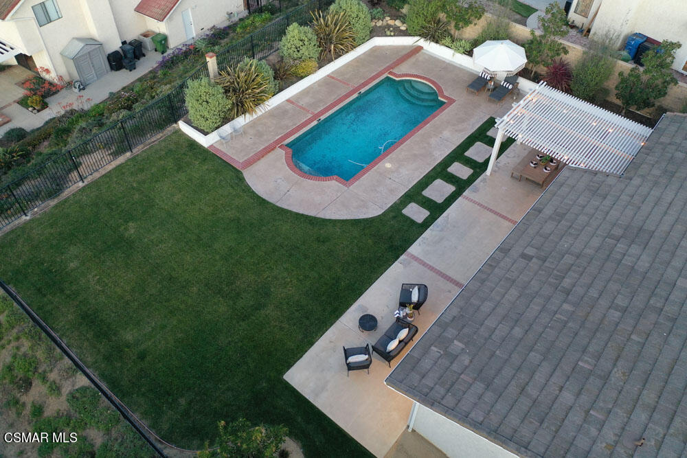13777 Gunsmoke Road Moorpark, CA 93021 - Photo 39 of 42 a view of a house with a backyard