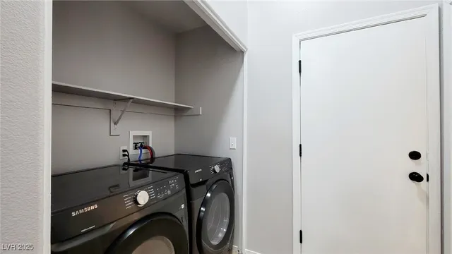 $2,100 | 8840 Spinning Wheel Avenue, Las Vegas, NV 89143