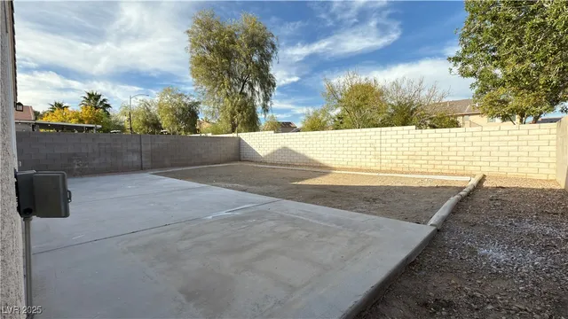 $2,100 | 8840 Spinning Wheel Avenue, Las Vegas, NV 89143