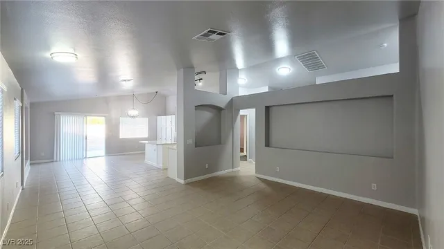 $2,100 | 8840 Spinning Wheel Avenue, Las Vegas, NV 89143
