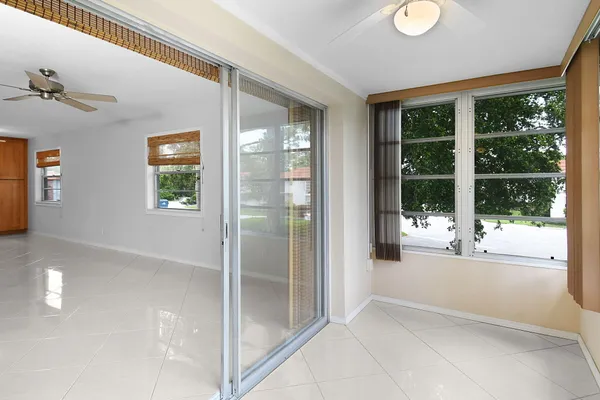 $159,990 | 2600 Southeast Ocean Boulevard, Unit S15, Stuart, FL 34996