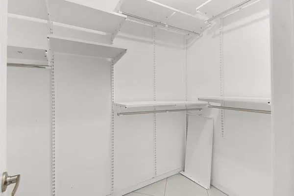 $159,990 | 2600 Southeast Ocean Boulevard, Unit S15, Stuart, FL 34996