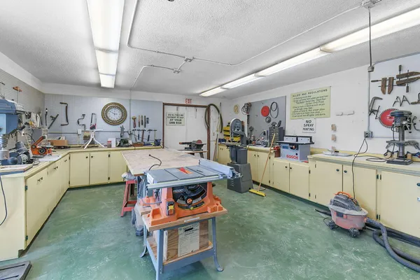 $159,990 | 2600 Southeast Ocean Boulevard, Unit S15, Stuart, FL 34996