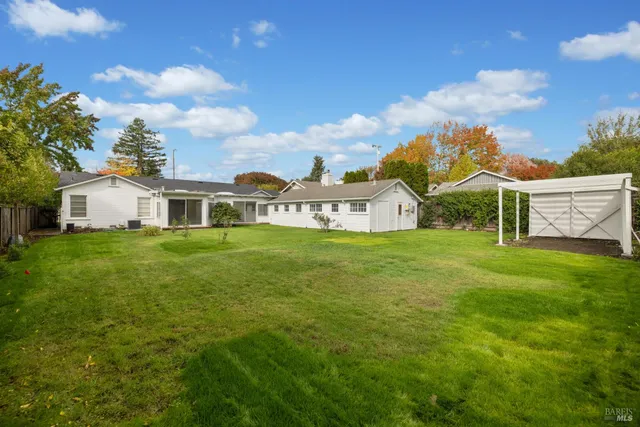 $6,500 | 620 2nd Street East, Sonoma, CA 95476