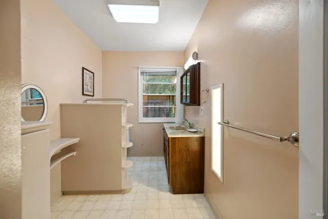 $6,500 | 620 2nd Street East, Sonoma, CA 95476