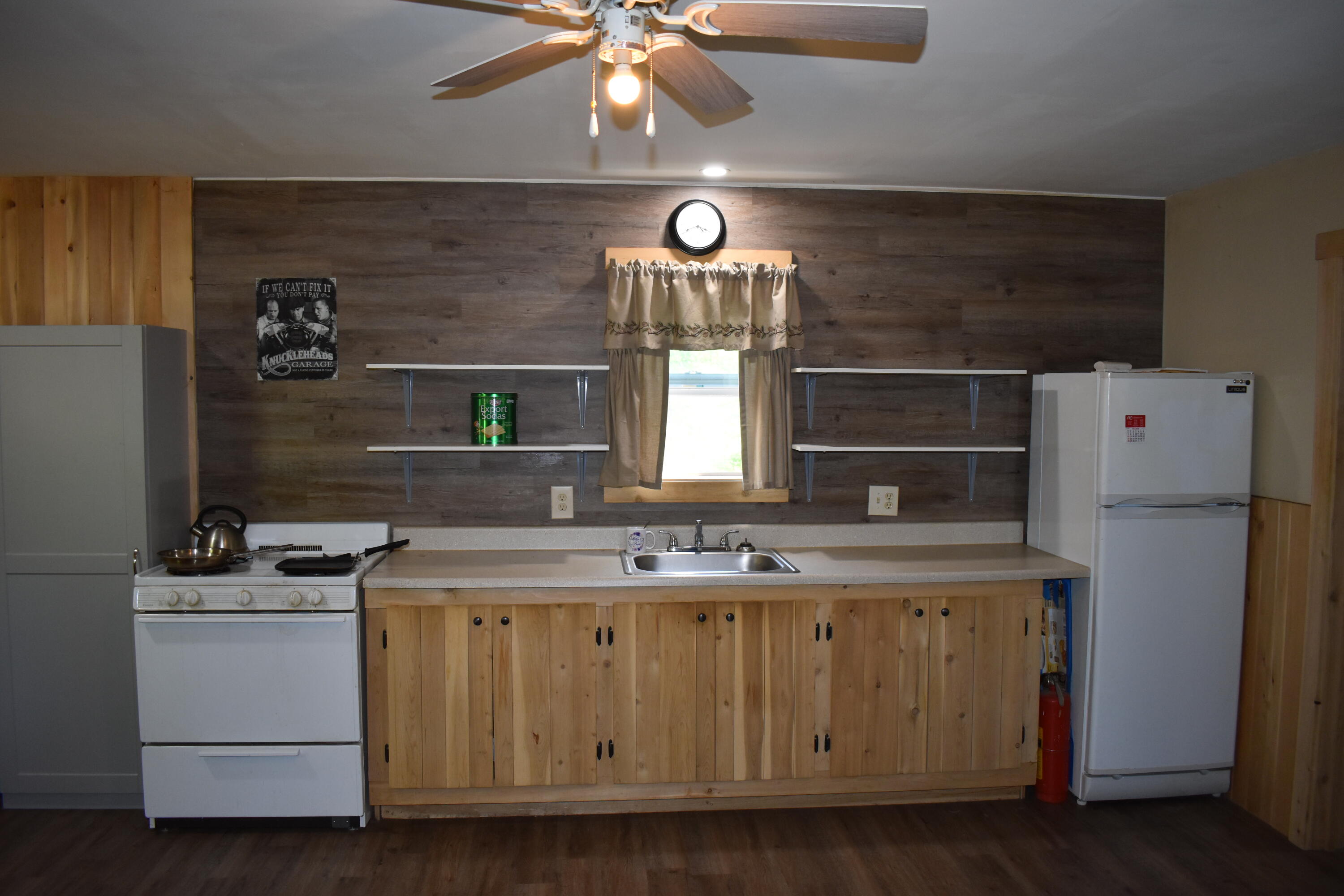 23 Applebee Drive Sherman, ME 04776 - Photo 9 of 38 DSC_0371