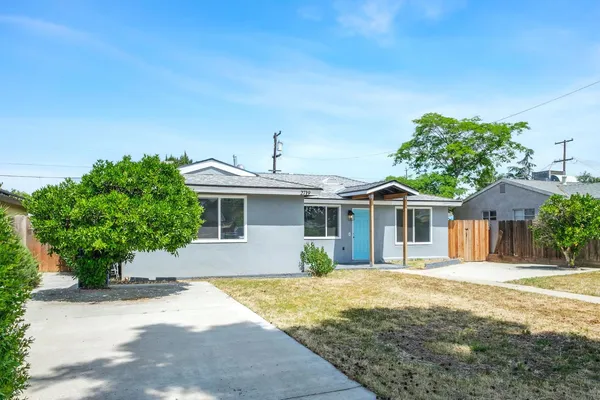 $359,000 | 2719 East Norwich Avenue, Fresno, CA 93726