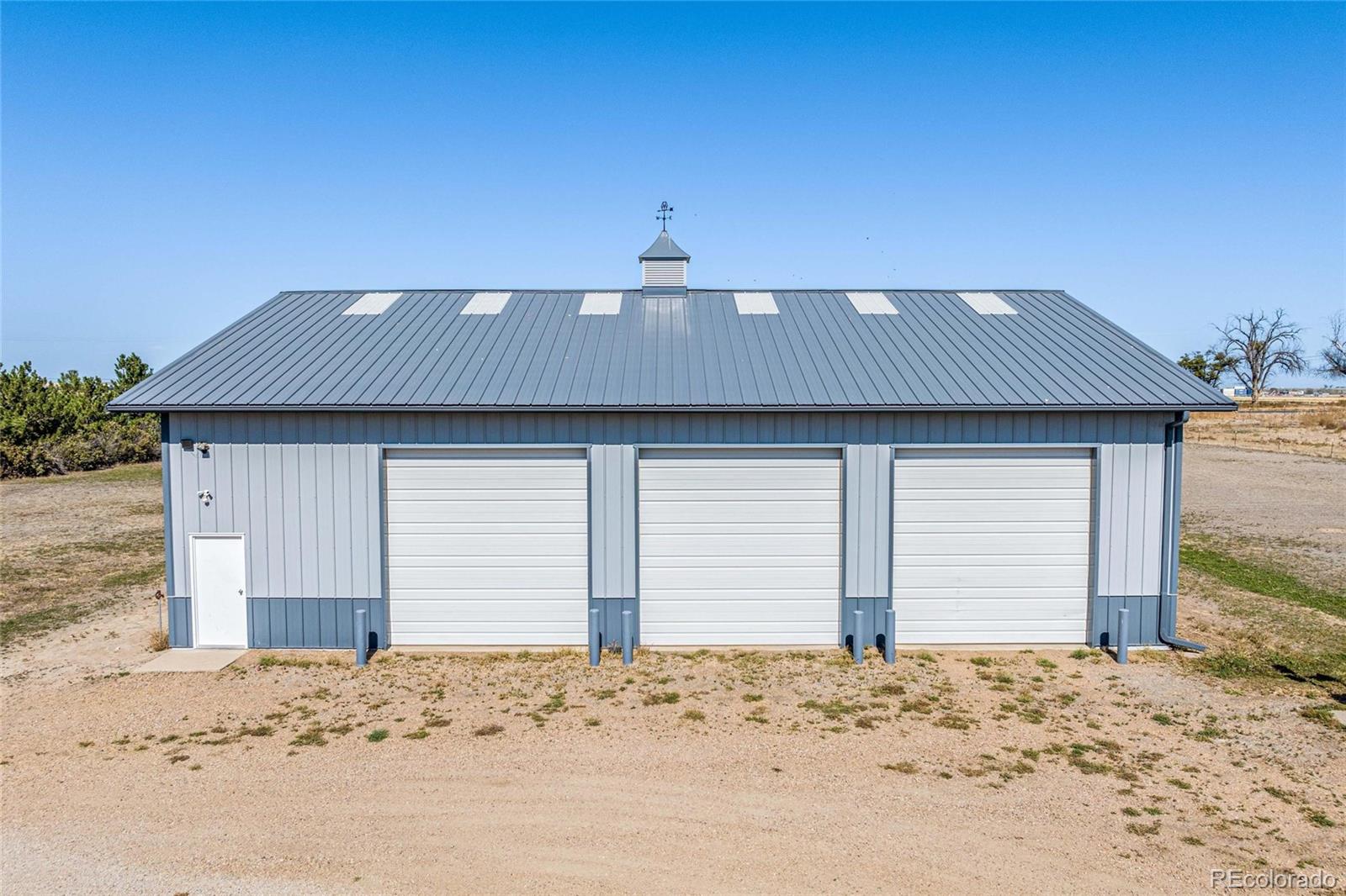 55 Cook Court Hudson, CO 80642 - Photo 38 of 50 a front view of a house