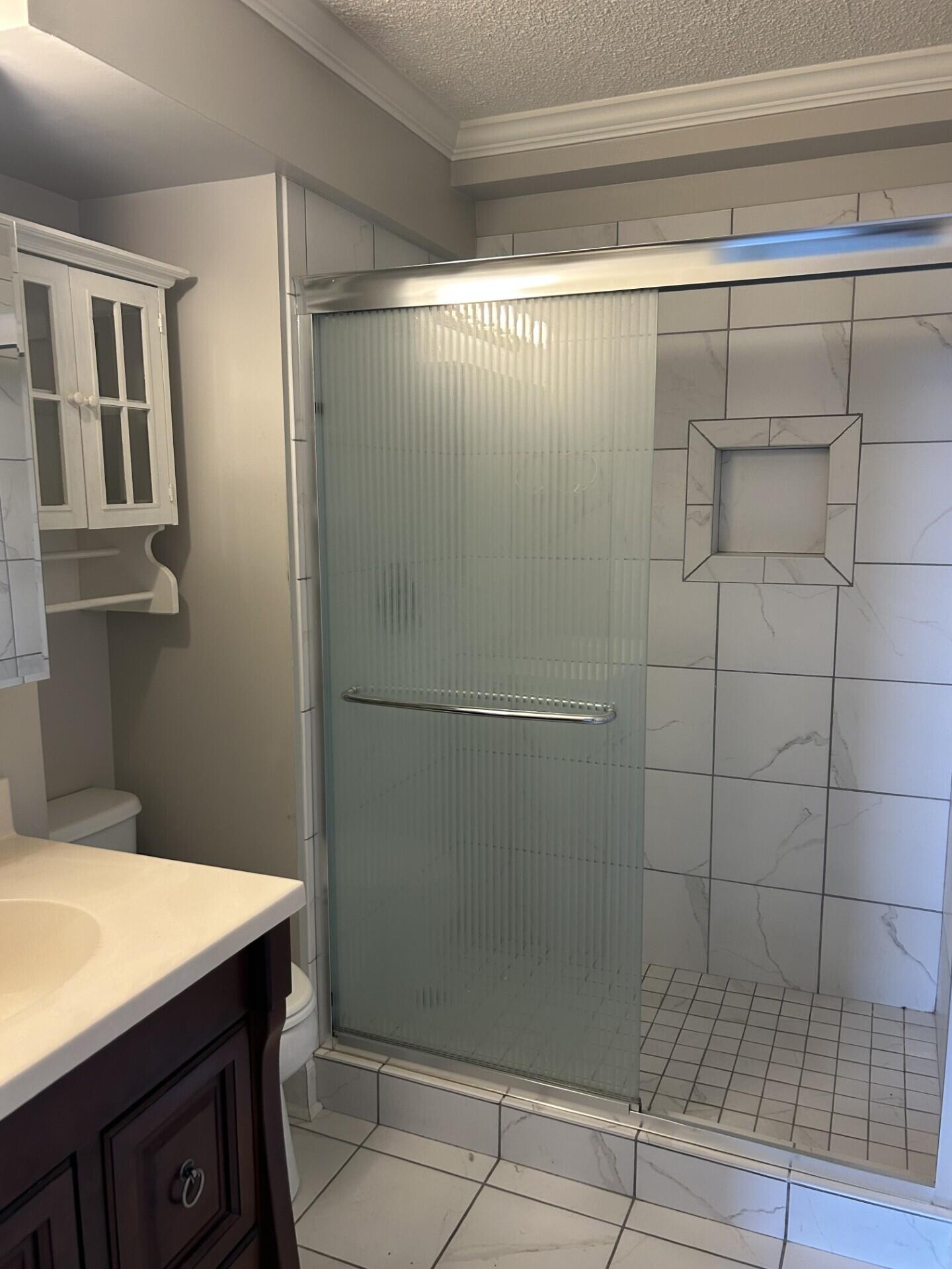 1131 Stringers Ridge Road, Unit 7K Chattanooga, TN 37405 - Photo 7 of 14 thumbnail_IMG_0903