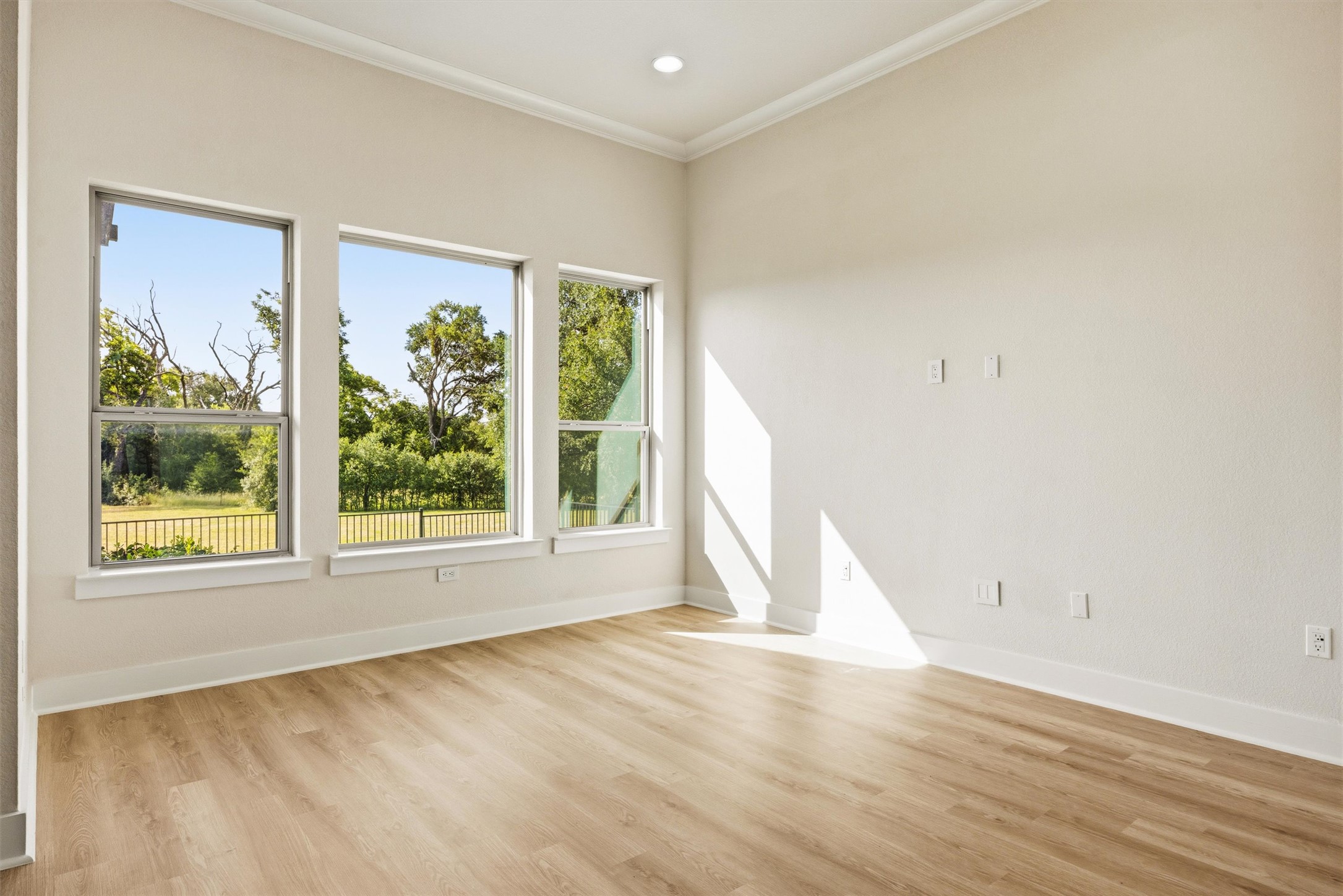 9507 McKnight Loop, Unit 13 Austin, TX 78717 - Photo 11 of 40