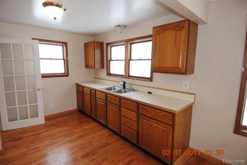 7973 Willow Road Milan, MI 48160 - Photo 3 of 6 Kitchen